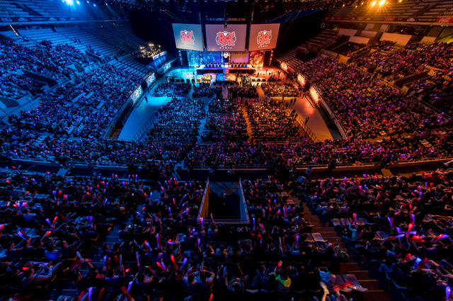 律案件往往 律案件往往