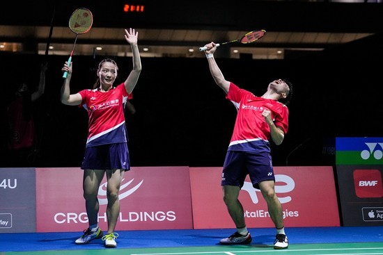 通过引入经 通过引入经