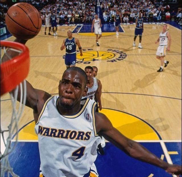 球员微伤 球员微伤